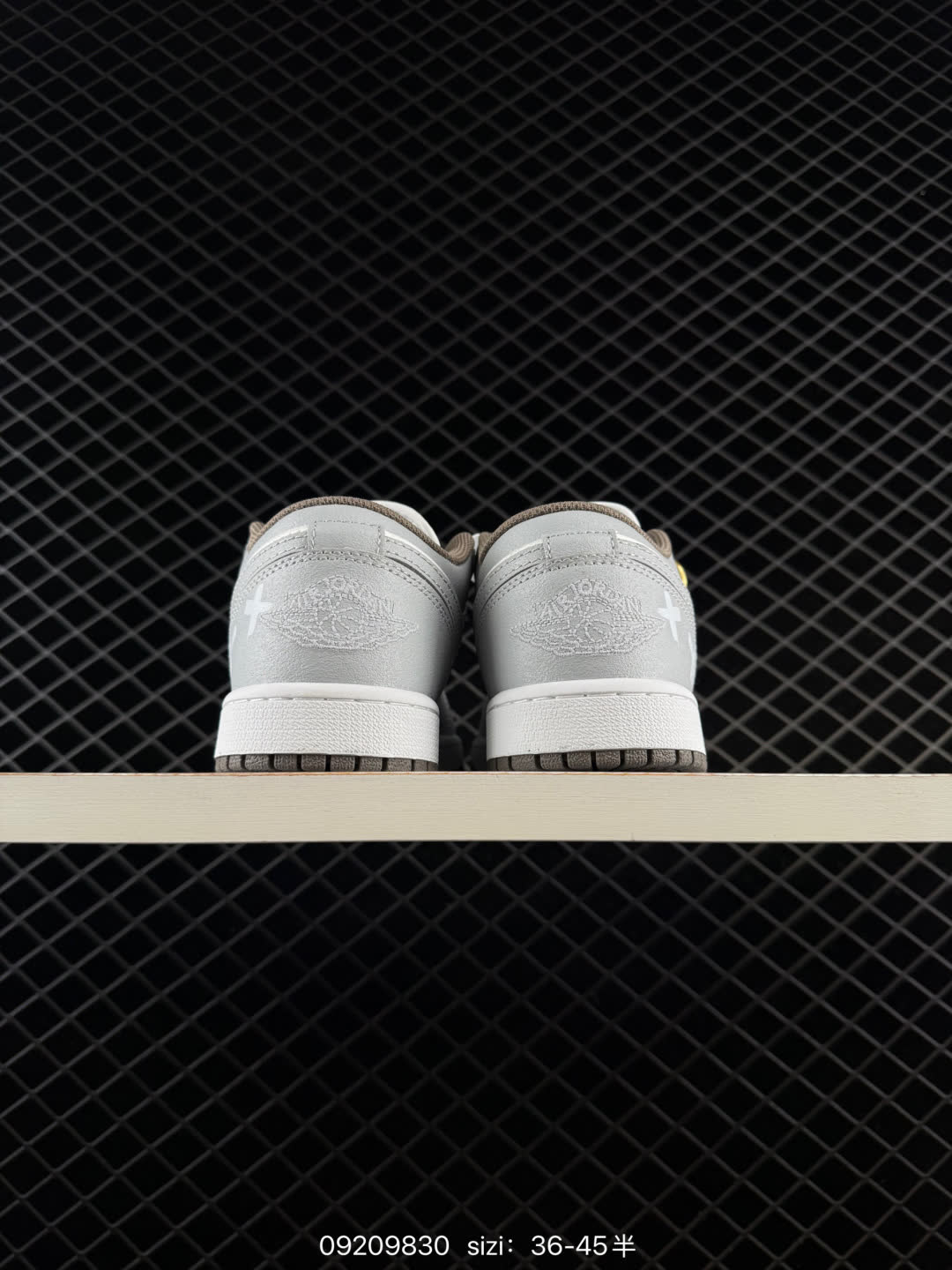 Air Jordan 1 Low AJ1-553558